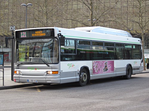 Réseau urbain Heuliez Bus GX317 GNV Cursor : BJ-956-SE