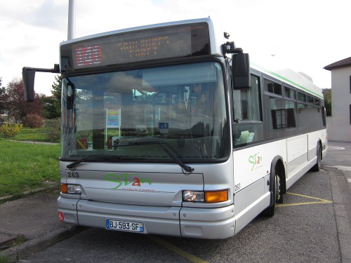 Réseau urbain Heuliez Bus GX317 GNV Cursor : BJ-593-SF