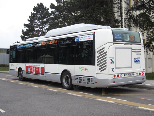 Réseau urbain Irisbus Citelis 12 GNC : CG-890-PL