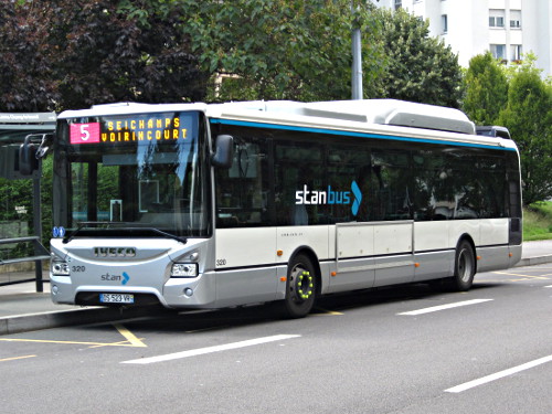 Réseau urbain Irisbus Urbanway 12 GNC : DS-523-VR