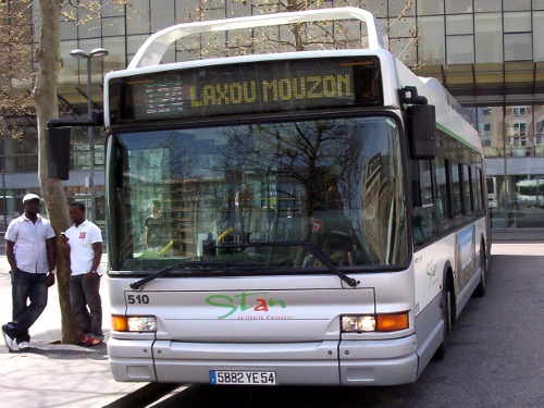 Réseau urbain Heuliez Bus GX417 GNV : 5882 YE 54
