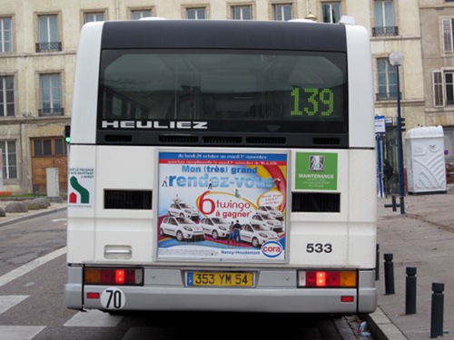 Réseau urbain Heuliez Bus GX417 GNV : 353 YM 54